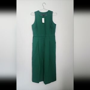 NWT. Banana Republic Green Belted Jumpsuit. Size 4.